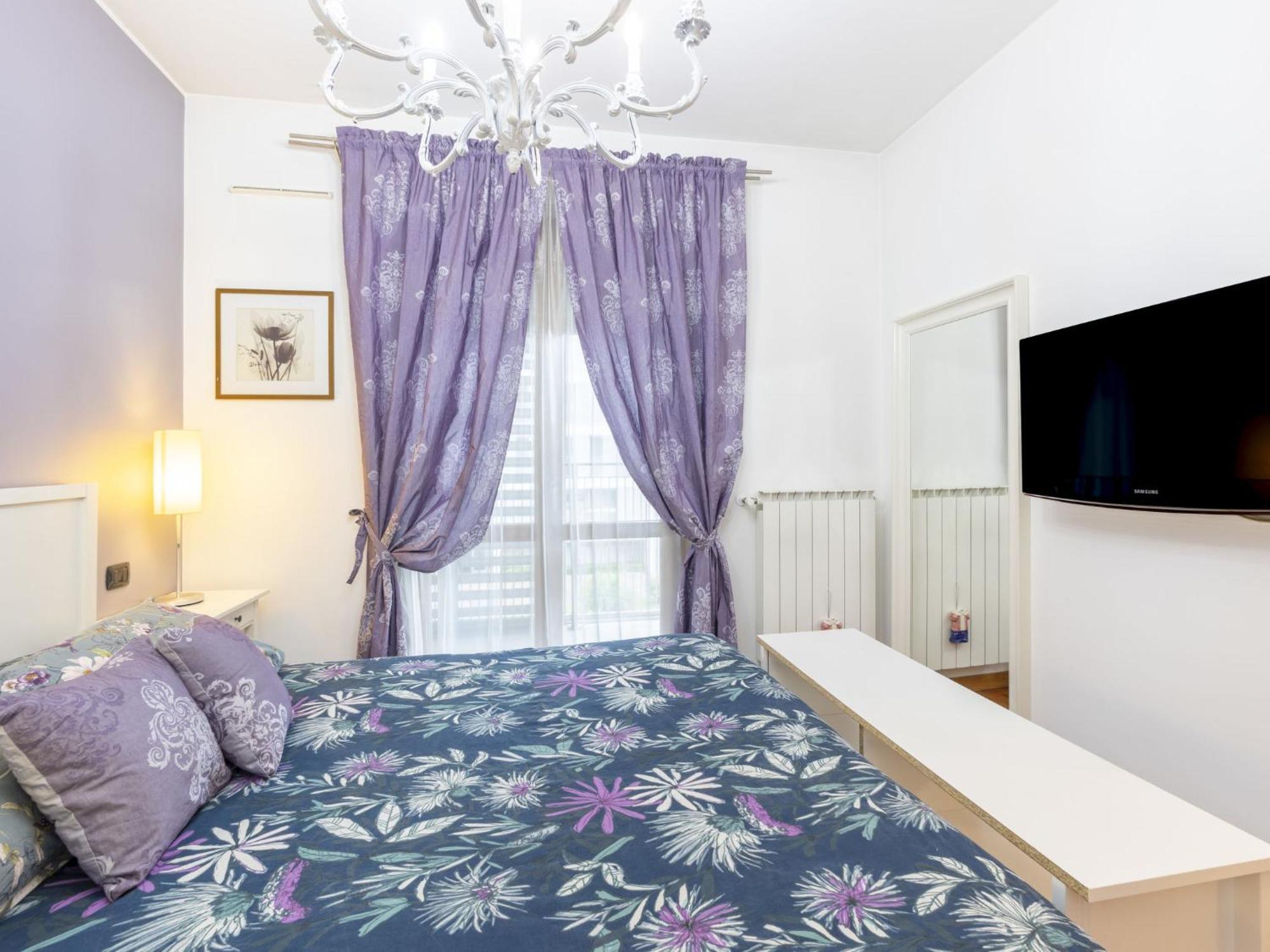 Giulia By Interhome * Milano
